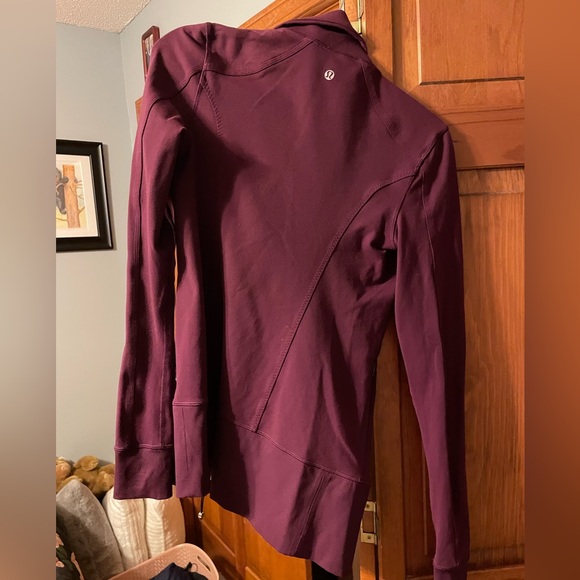 Lululemon nice asana purple zip up sweater jacket - Picture 8 of 16
